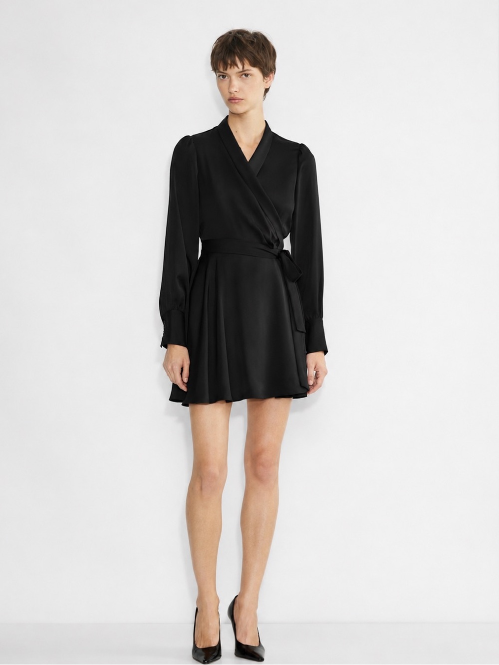 Babaton Bello Dress Wrap Midi in Black Size Large